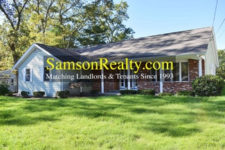 27 Marlaine Dr, Seekonk, MA 02771