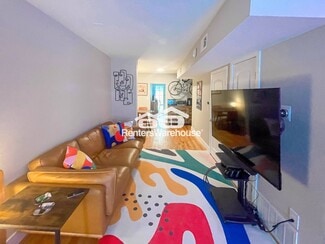 1733 E 35th Ave, Denver, CO 80205
