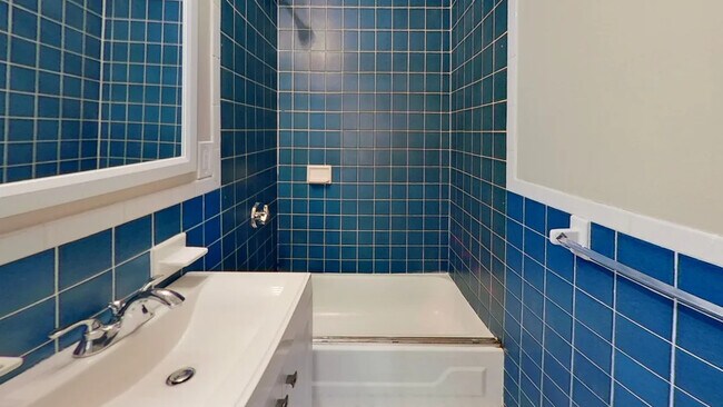 121 George St unit 3, Roxbury, MA 02119 - photo 4