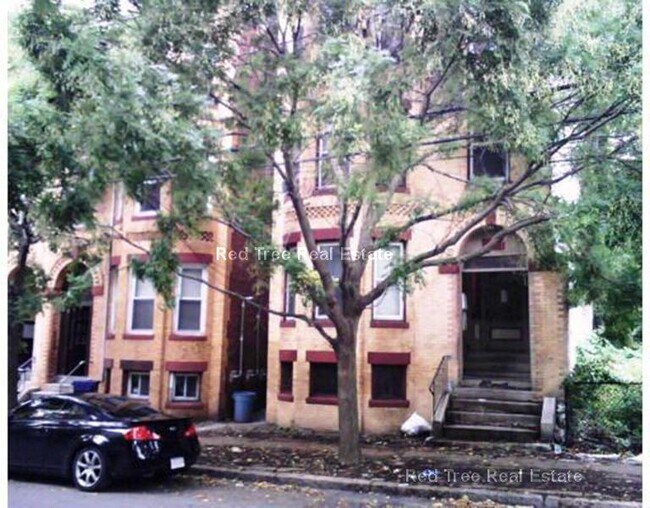 127 Cedar St unit 1, Roxbury, MA 02119 - photo 2