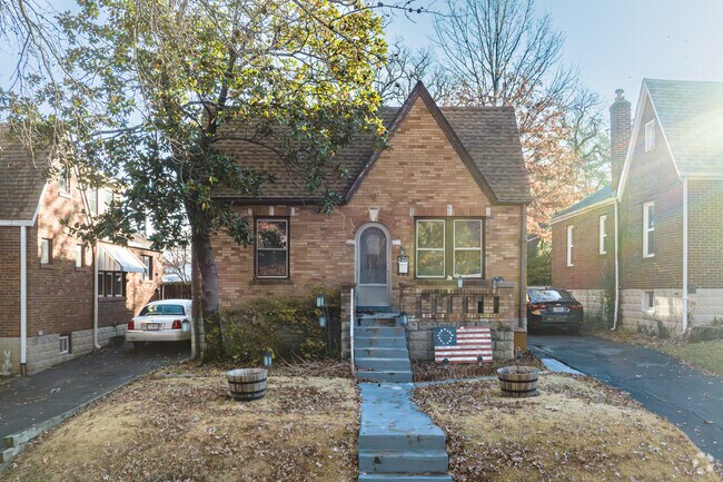 Many homes in Sycamore Hills are tudor inspired.