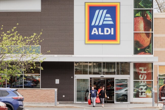 Heathcote residents can choose from a variety of supermarkets including the discount chain Aldi.