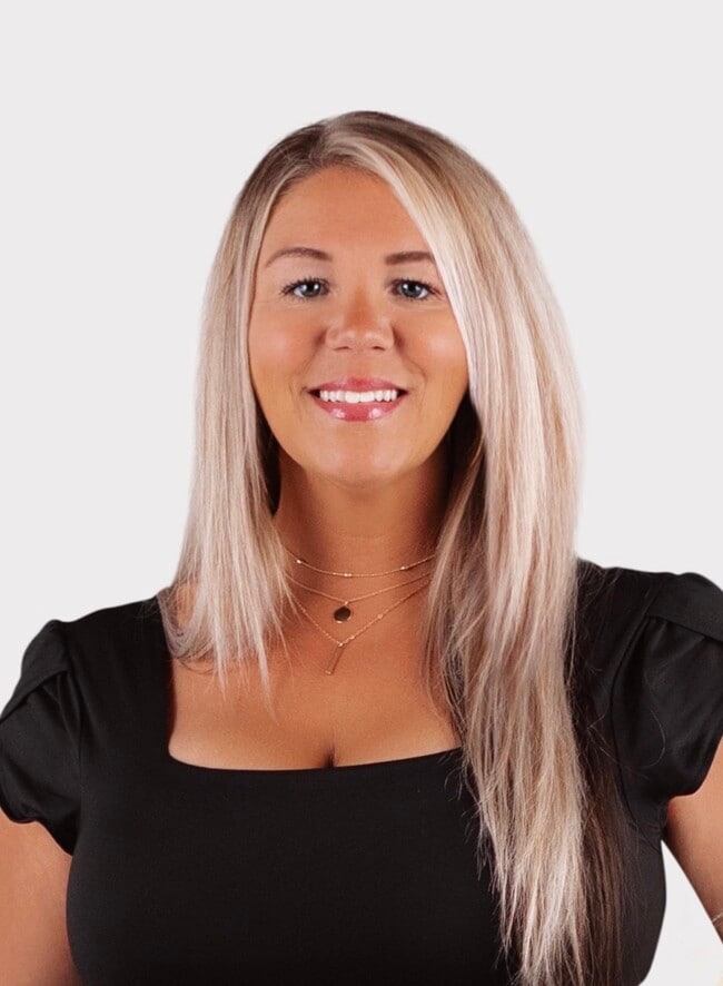 Cassie Woods