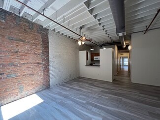 215 S 4th Ave Unit 2B, Ann Arbor, MI 48104