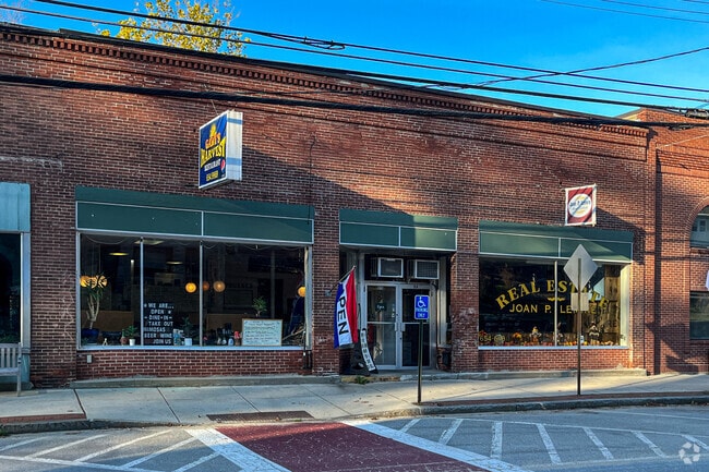 Enjoy the retail options in the Wilton neighborhood.
