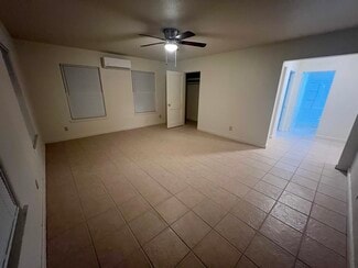 217 N 1st St Unit 7, Kingsville, TX 78363
