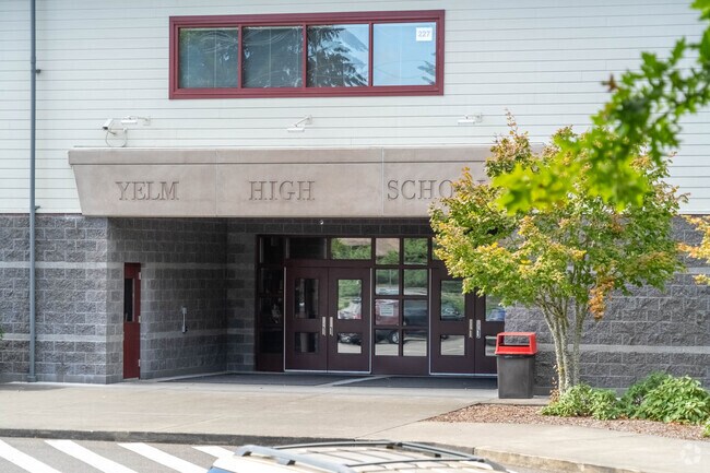 Yelm High School near North Yelm is rated B minus in Niche.