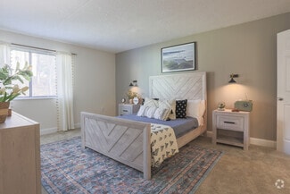 13802 Castle Blvd, Silver Spring, MD 20904