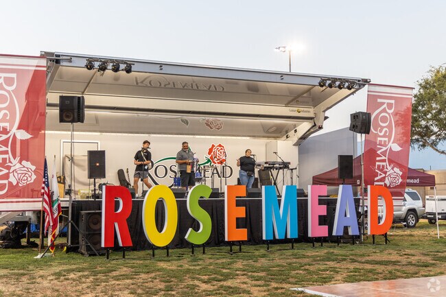 Live bands entertain visitors at Fall Fiesta/Dia de los Muertos in Rosemead.