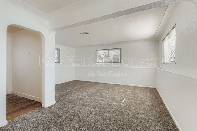 3249 Steele St, Denver, CO 80205 - photo 4