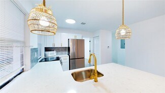 2529 NE 181st St Unit C, North Miami Beach, FL 33160