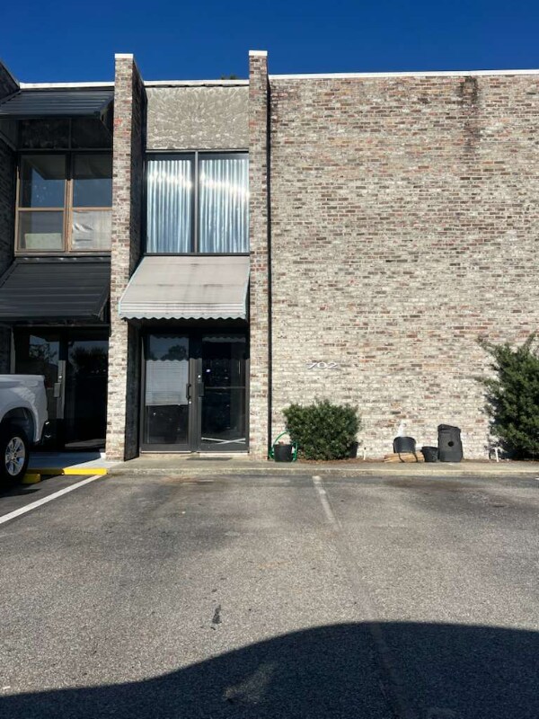 3926 Wesley St, Myrtle Beach, SC 29579