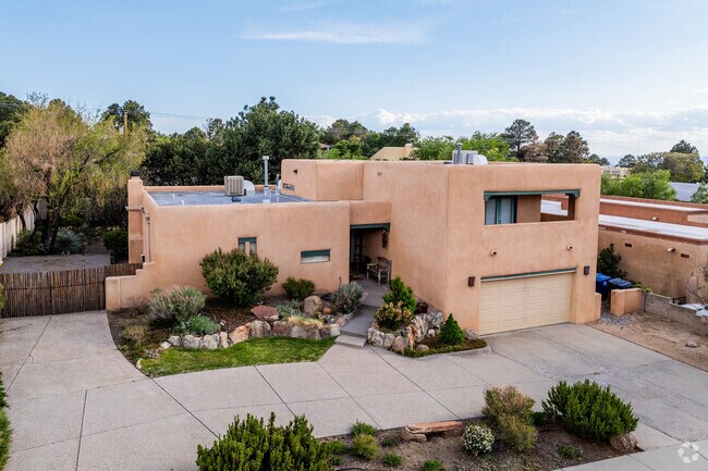 It's common to see Adobe style homes in Matheson Park.