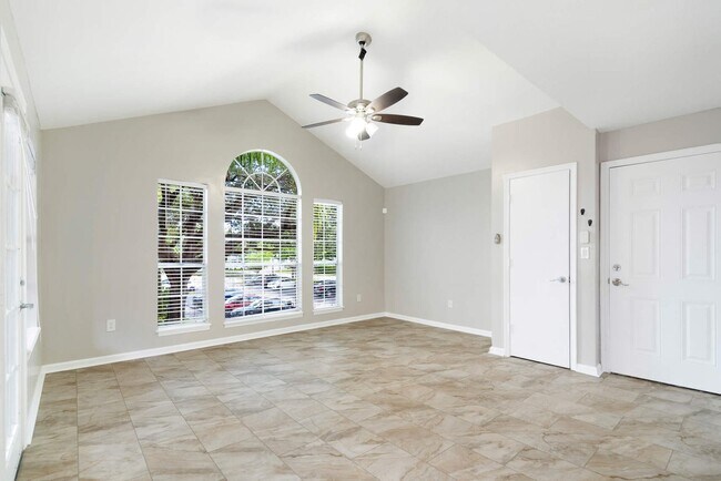 1055 Crystal Way, Delray Beach, FL 33444 - photo 6