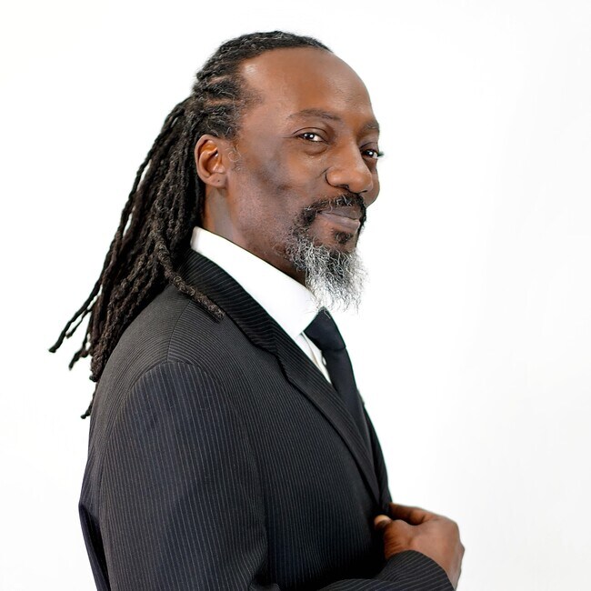 Curtis Thompson