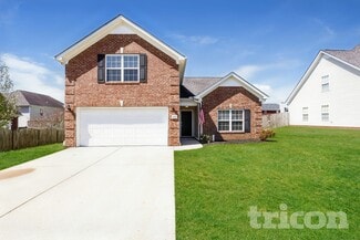 2023 Fiona Way, Spring Hill, TN 37174