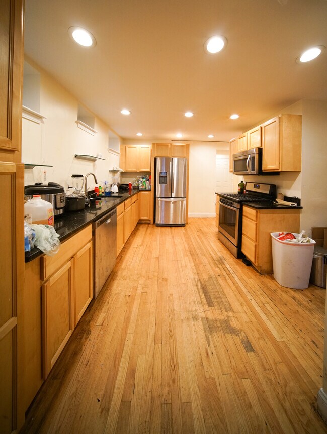 48 Ashford St Unit 1, Boston, MA 02134