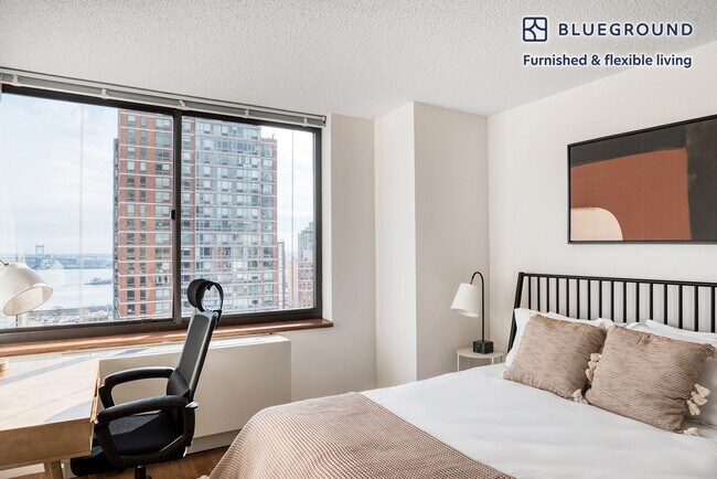175 E 96th St unit FL21-ID1072, New York, NY 10128 - photo 6