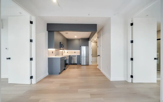 931 Carroll St unit C1605, Brooklyn, NY 11225 - photo 5