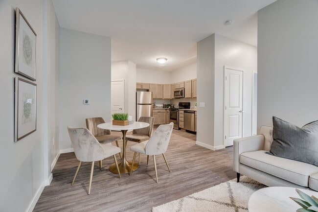 Park & Franklin Lofts, Minneapolis, MN 55404 - photo 7