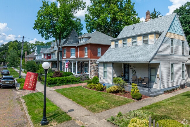 Near Northwest is home to Historic Park Avenue.