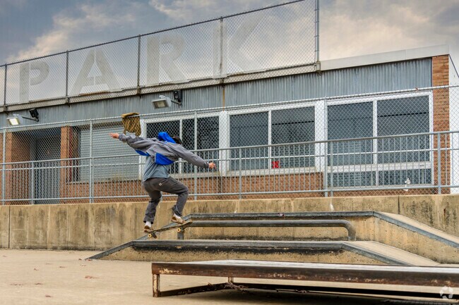 River North locals love to skate on a lovely, warm afternoon.