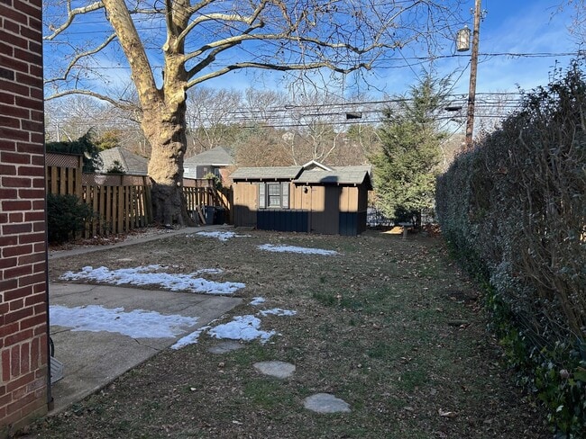 1407 Delaware Ave, Reading, PA 19610 - photo 2