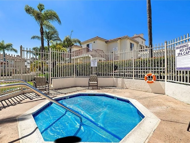 450 Stoney Point Way unit 140, Oceanside, CA 92058 - photo 7