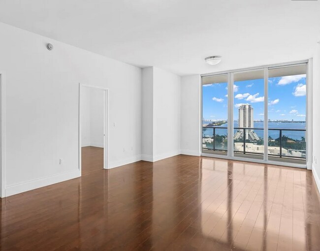 Two Midtown Miami Condominium unit H1713, Miami, FL 33137 - photo 2