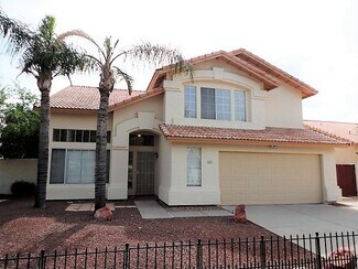 607 W Spur Ave, Gilbert, AZ 85233