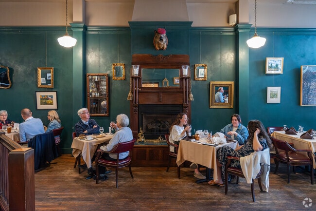 Vera Mae's in Granville serves amazing high end French cuisine, and is known for their amazing French onion soup.