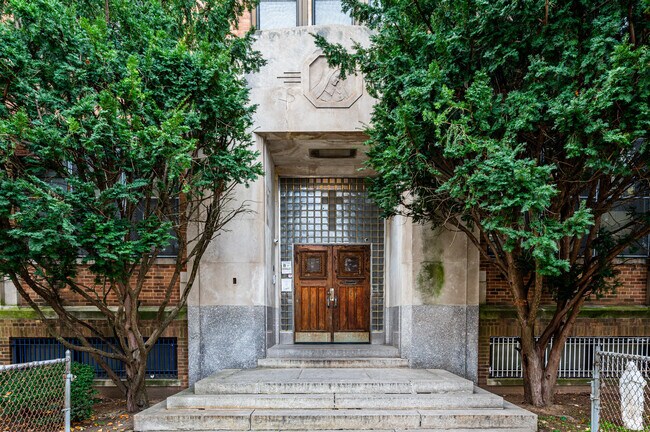 Cristo Rey Brooklyn High School has 310 students in grades 9-12