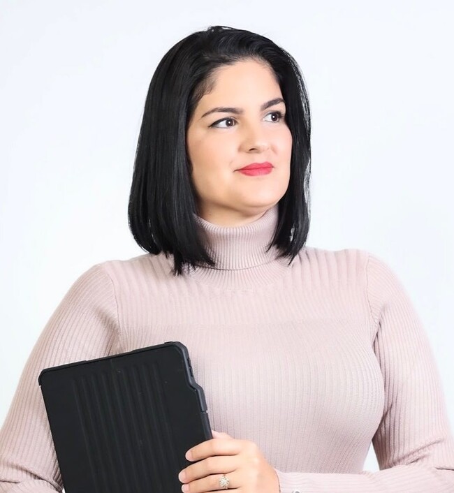 Agent Photo