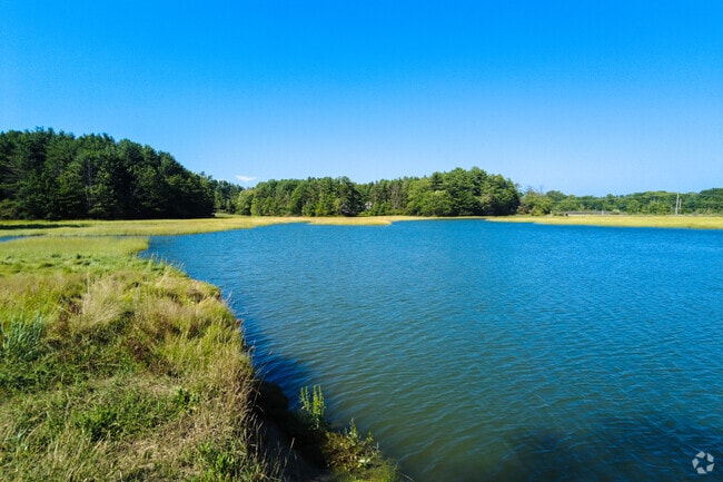 Fore River Sanctuary in Nasons Corner has beautiful views of the lake in Maine.