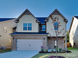 2203 Bridgewater Pass, Hampton, GA 30228