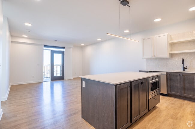 Dalmore Apartments, Omaha, NE 68130 - photo 3