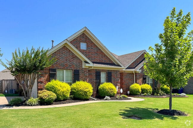 The New Traditional Homes in Conway Offer a Quality Craftsmanship in Conway.