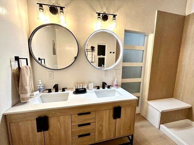 720 Stannage Ave unit B, Albany, CA 94706 - photo 7