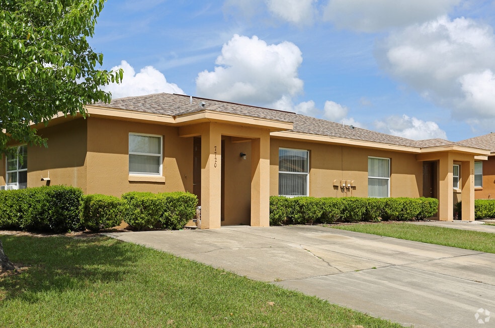 Landfair Homes, Ocala, FL 34479 - photo 1