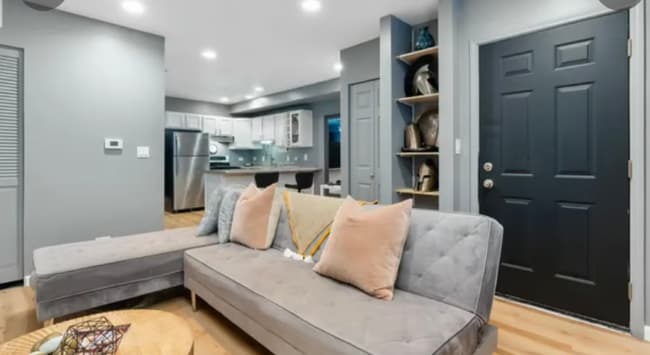 2321 W Harrison St unit 1, Chicago, IL 60612 - photo 3