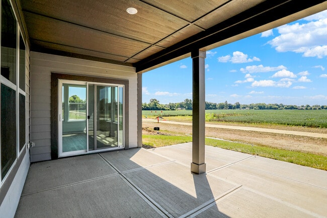 5115 Nettleton Way, Avon, IN 46123 - photo 2