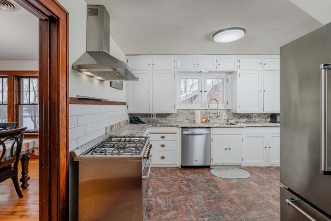 301 W Wisconsin Ave unit ID1373701P, Kaukauna, WI 54130 - photo 4