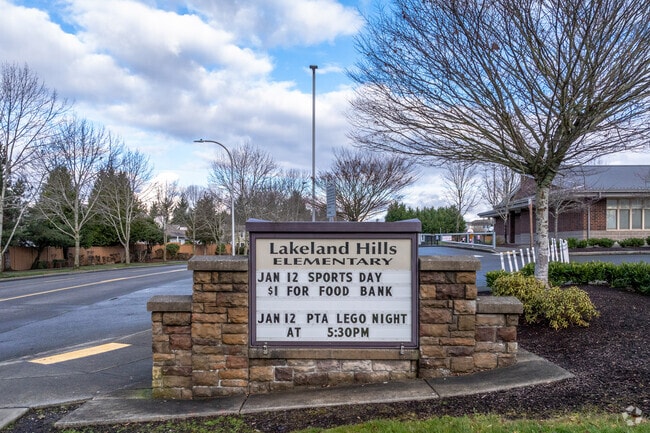 Lakeland Hills in Auburn, receives an A-minus from Niche.