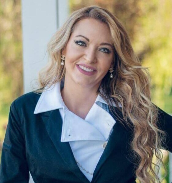 Angela Waller