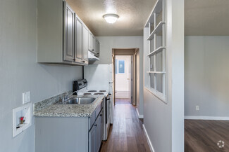 303 SE 126th Ave, Portland, OR 97233