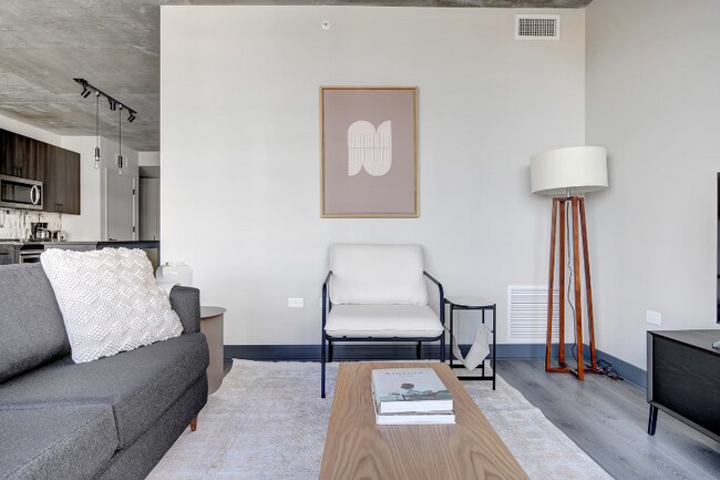 222 N Ada St, Chicago, IL 60607 - photo 5