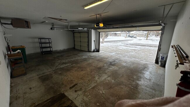 8700 Loch Lomond Blvd, Brooklyn Park, MN 55443 - photo 3