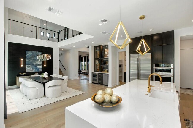 19404 E Splendor Ct unit 37255171, Jonestown, TX 78645 - photo 7