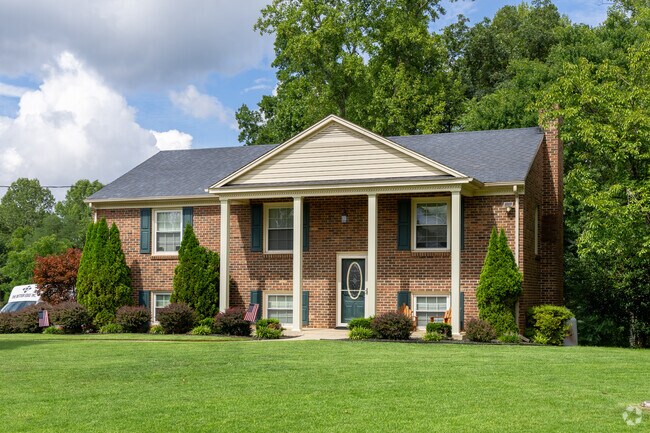 Homes in Maple Hills have an average value of $280,229.