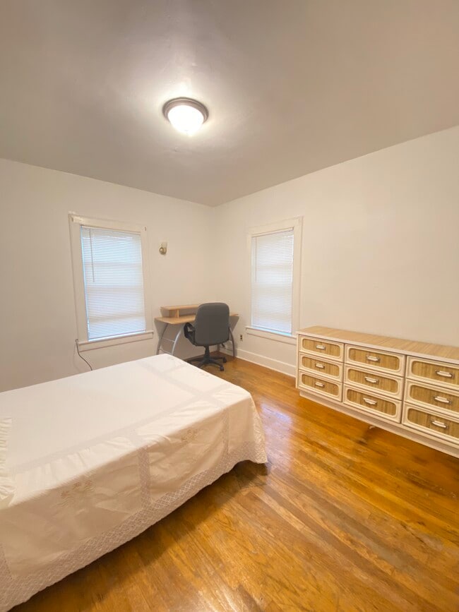 171 W End Ave unit 1/2, Binghamton, NY 13905 - photo 2